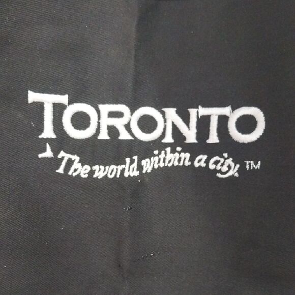 Black Toronto Apron - Picture 2 of 5